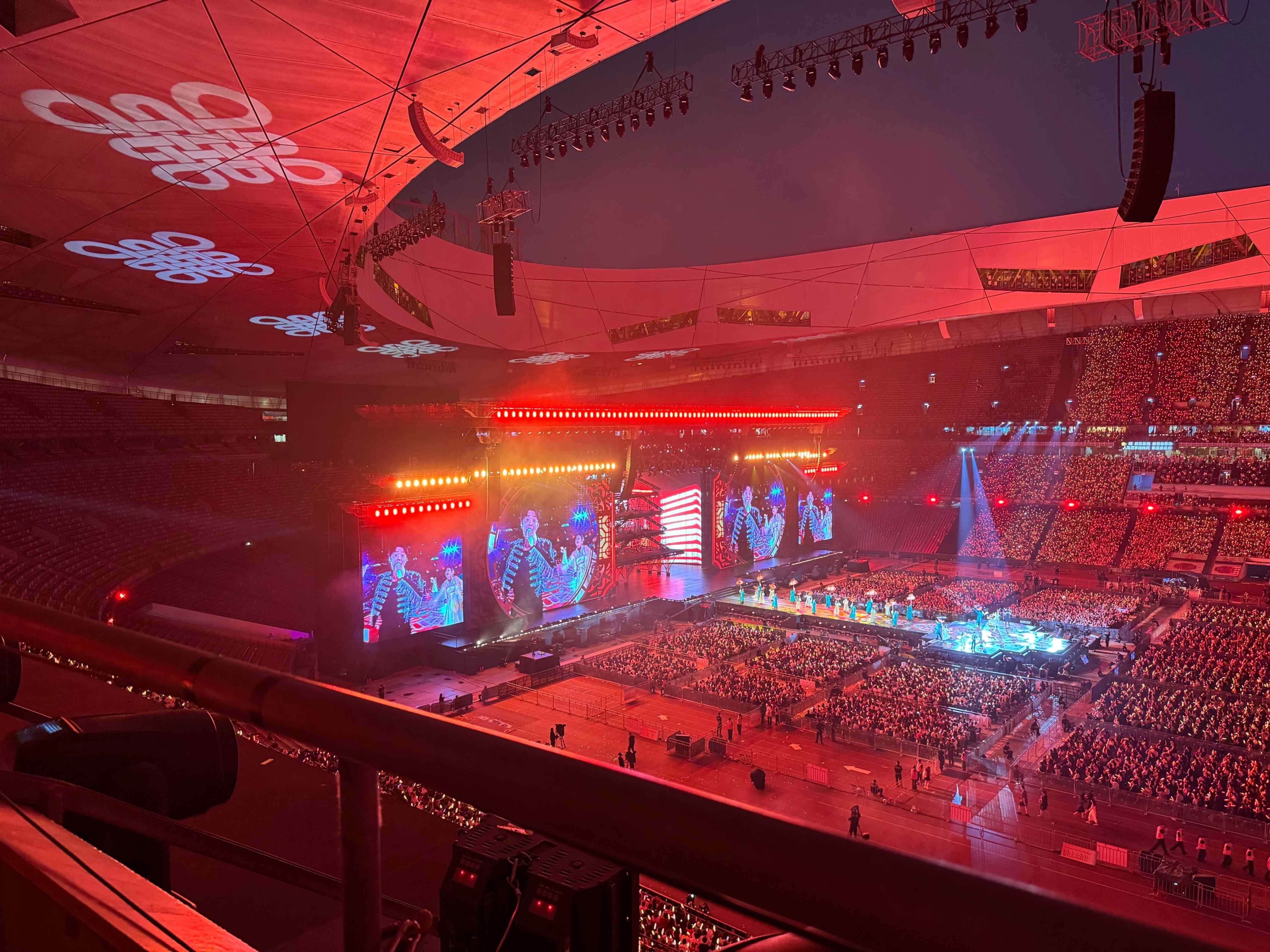 这个端午不一般！我与8万人在鸟巢，被凤凰传奇的草原风吹“上头”！